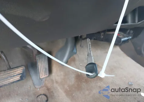 2004 Chevrolet Silverado 2500Hd Ls from USA, damaged, VIN 1GCHK23U04F107365